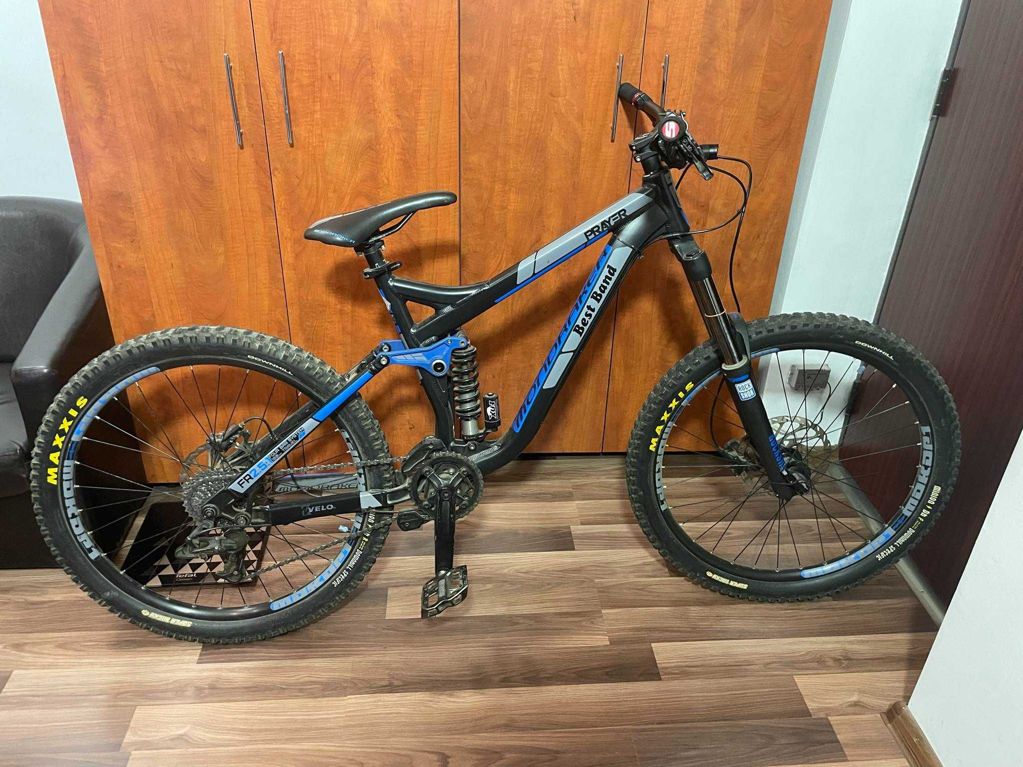 Bicicleta full suspension Mondraker Prayer