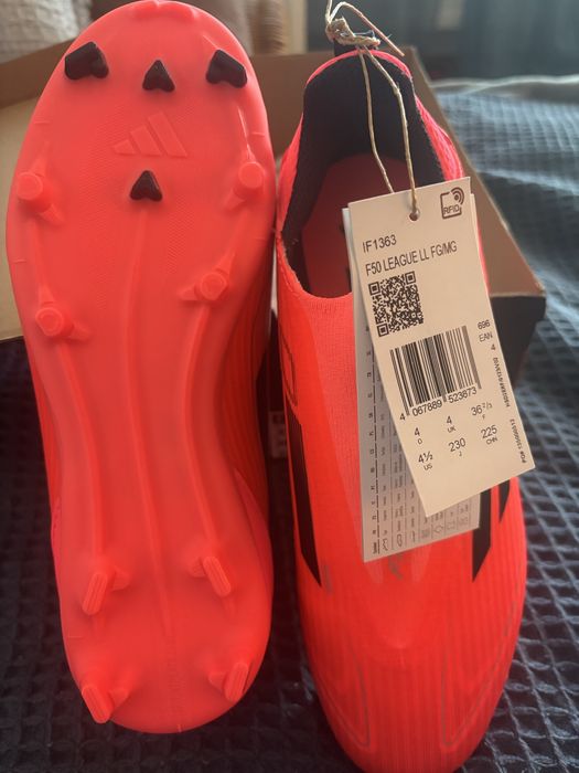 Ghete Fotbal Adidas F50