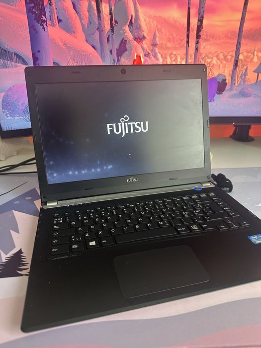 Laptop Fujitsu.