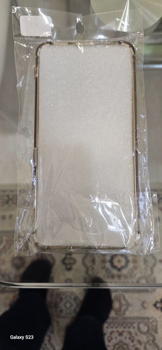 Продам чехол на Самсунг S23.