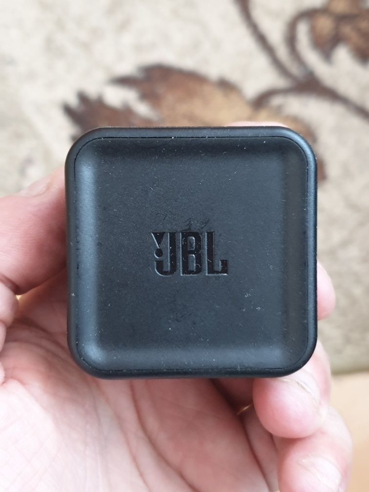 JBL Adaptor de alimentare 5V 2.3A  pentru boxa JBL Charge 4/Pulse 4/Fl