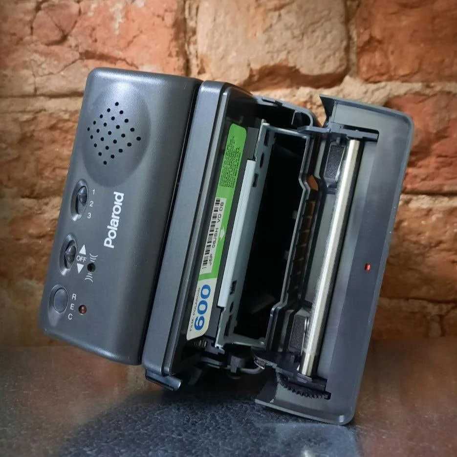 фотоаппарат POLAROID 636 talking camera