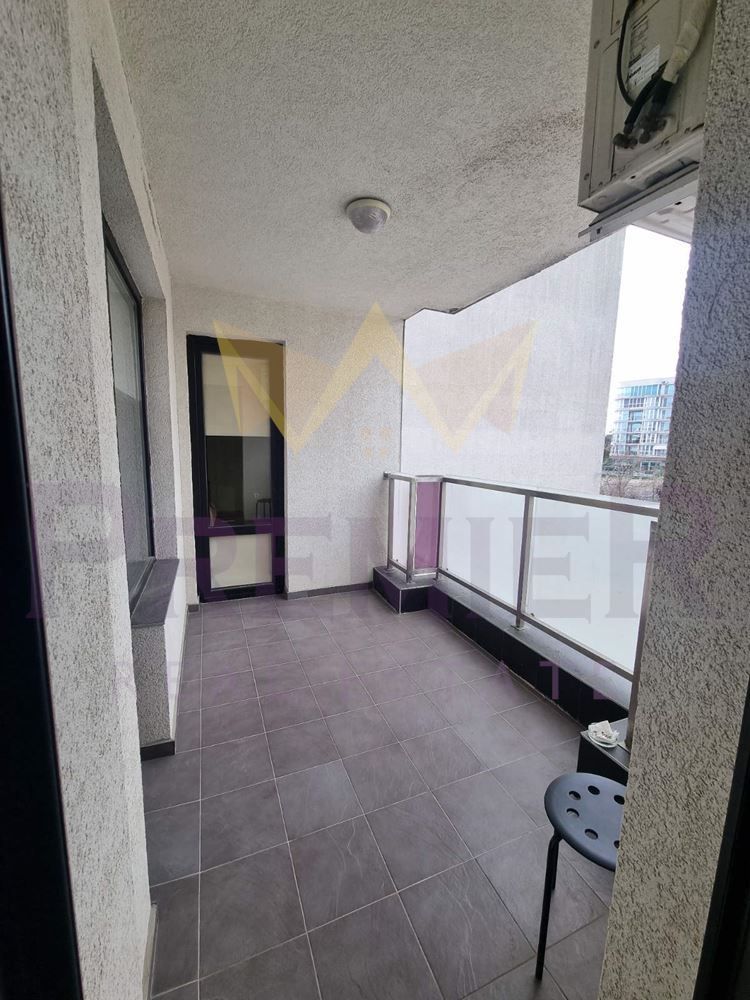 Дава се под наем Тристаен апартамент в к.к. Св.Св. Константин и Елена - 105 кв.м за 1000 € - Снимка #10