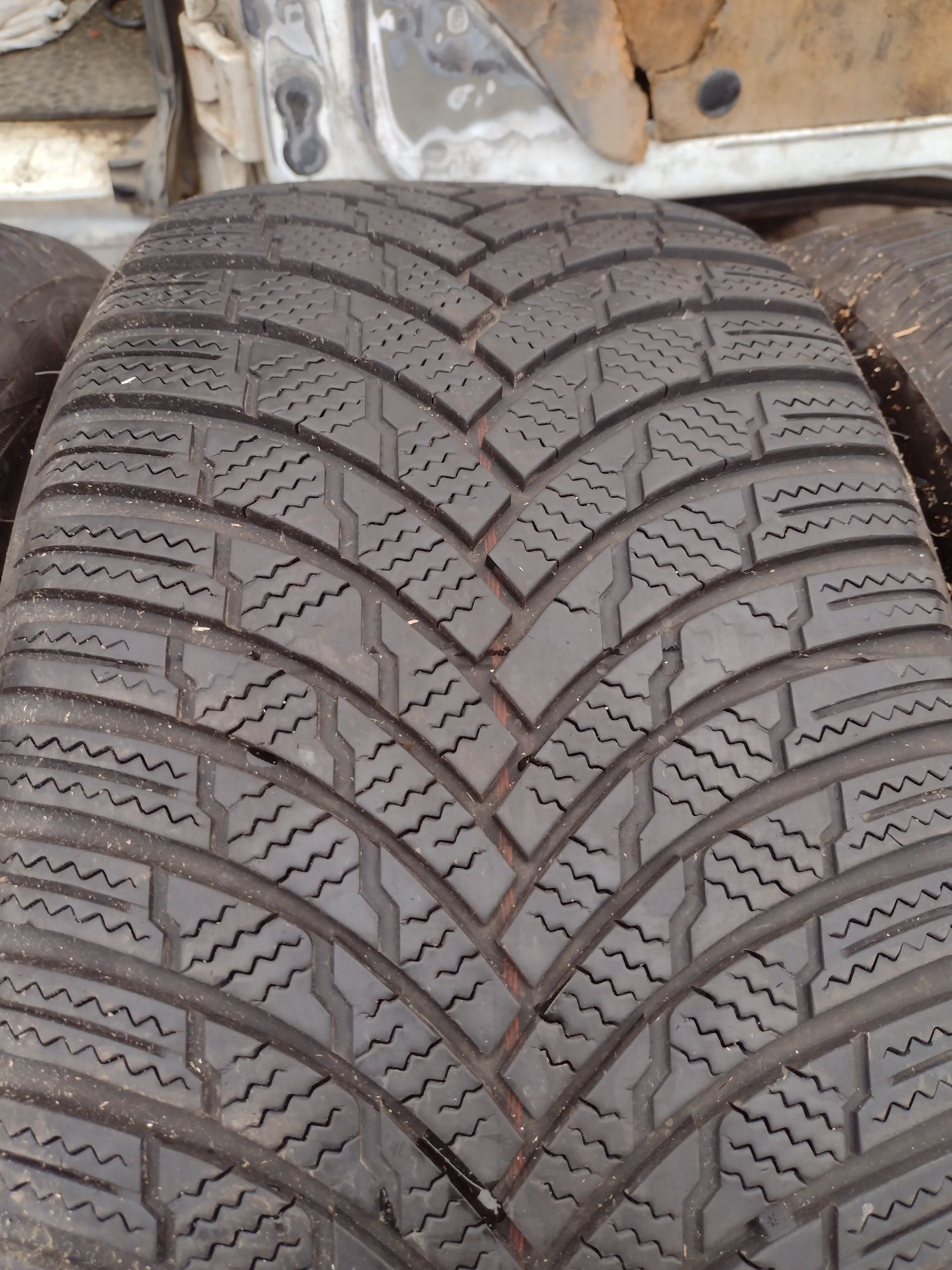 Перфектни 4бр.255/45/19 Firestone dot3922