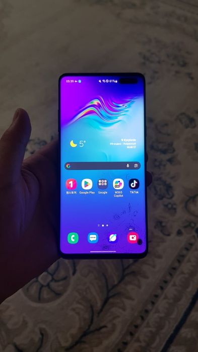 Samsung  s10 5g  корейский телефон