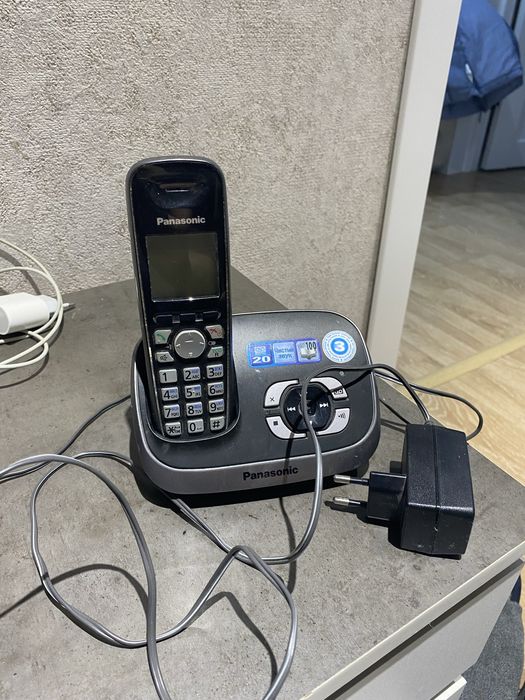 Продам домашний телефон