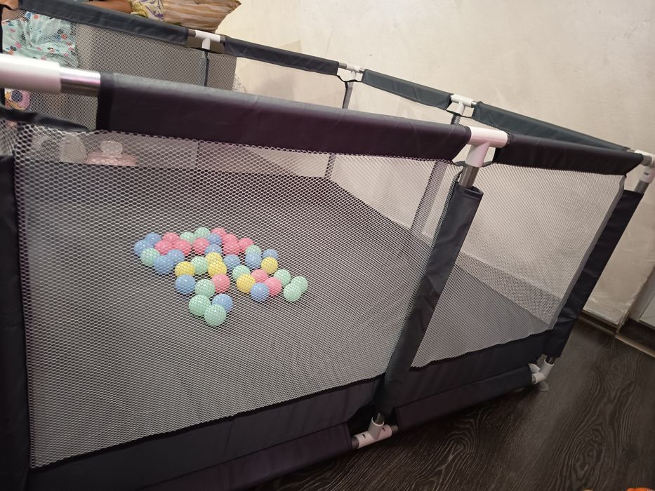 Vând țarc de joaca pentru copii