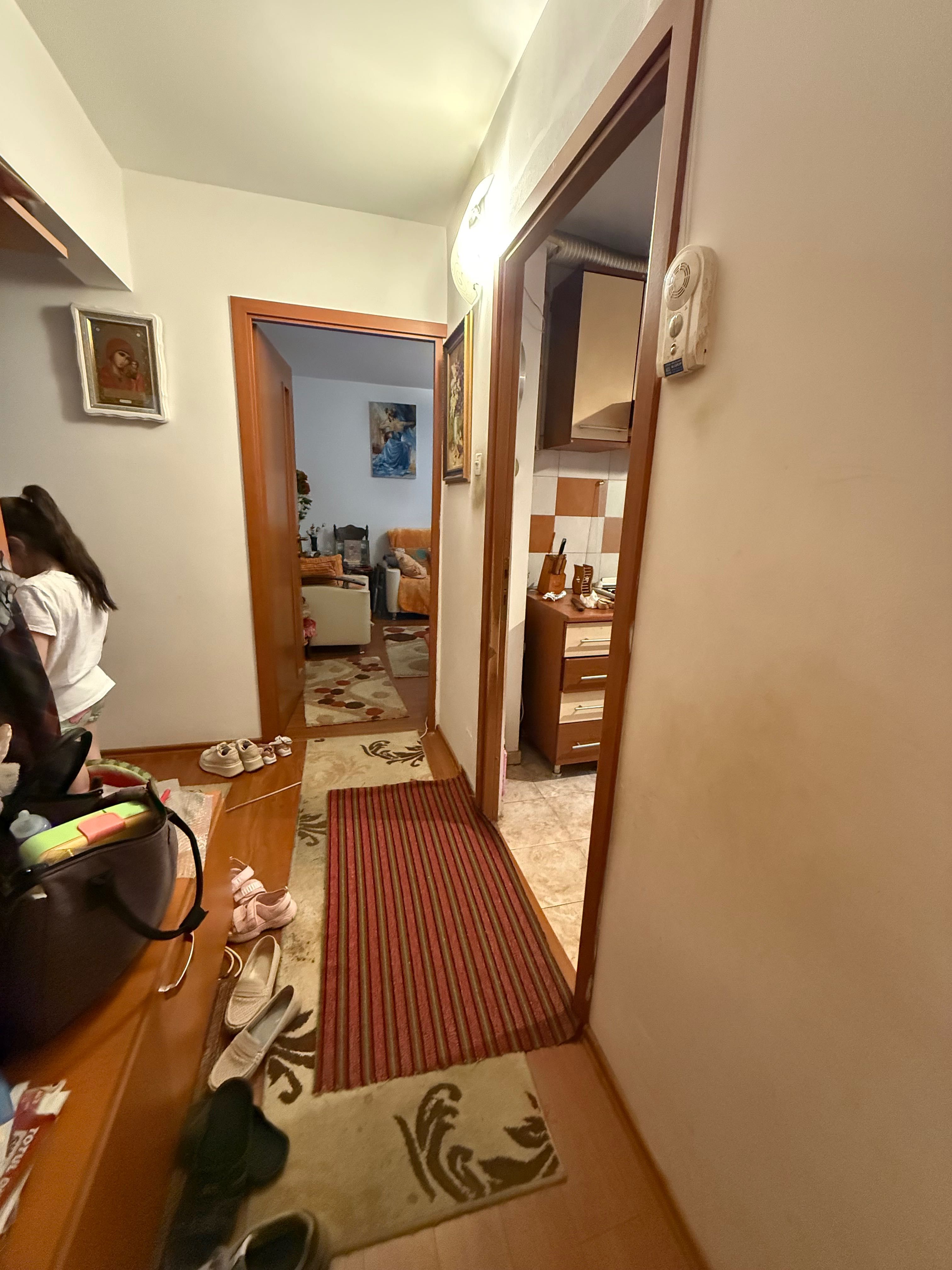Vând Apartament 4 camere Râmnicu Vâlcea - Ion Referendaru
