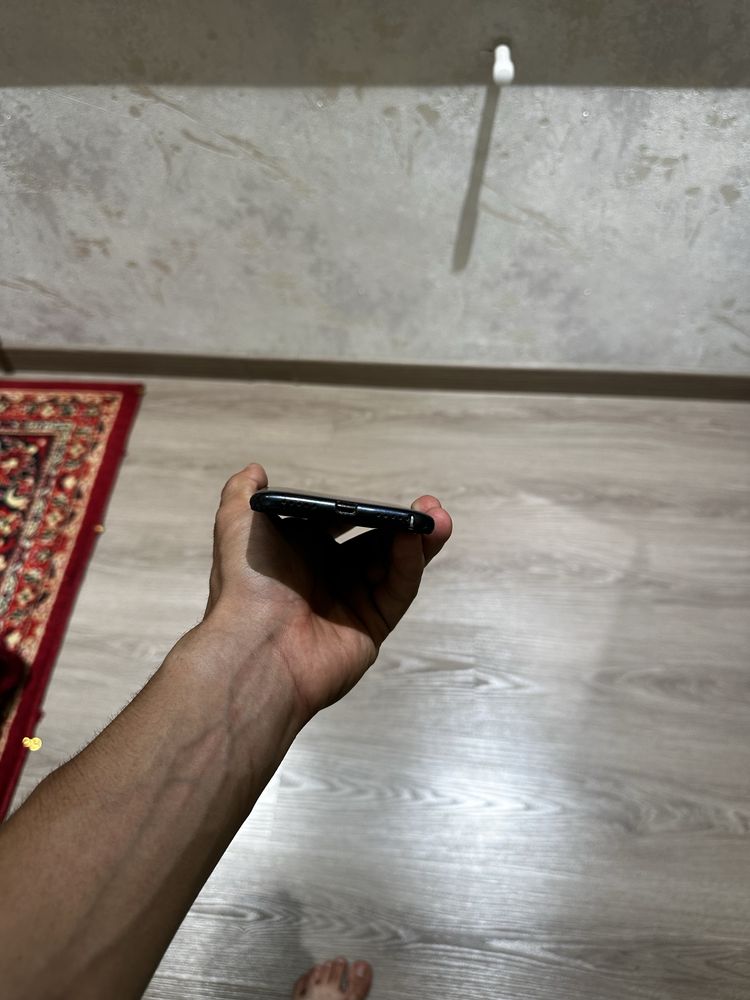 Redmi 7 сотилади кора запчастга