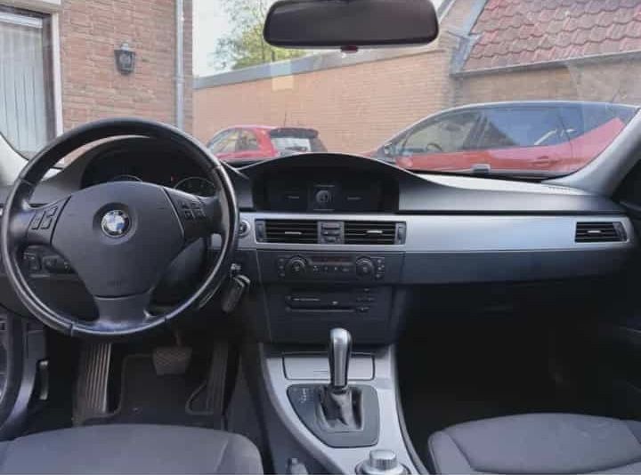 Bmw e91 2.0 benzina / VAND URGENT!!