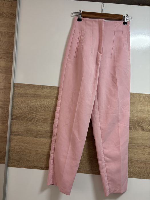 Официален офис панталон розов