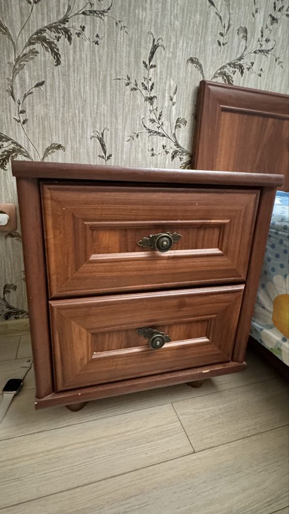 Продам двуспалтную кровать