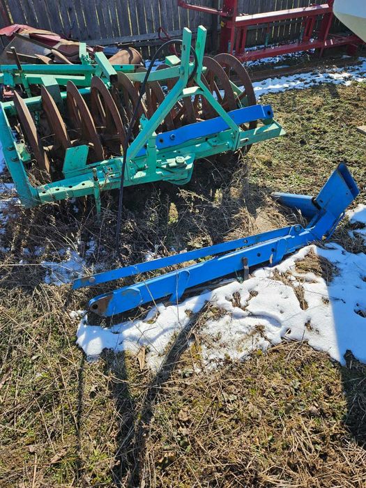 Plug 4 brazde reversibil cu packer hidraulic si antitrupite