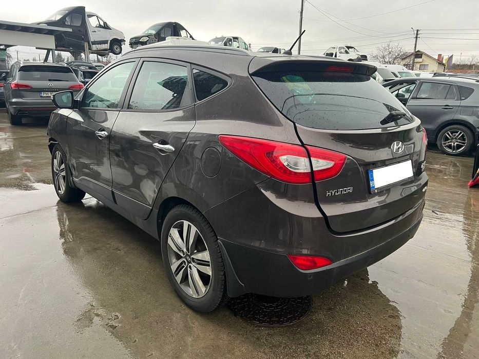Hyundai ix35 2.0d 4x4 2015 Avariat 150.000km