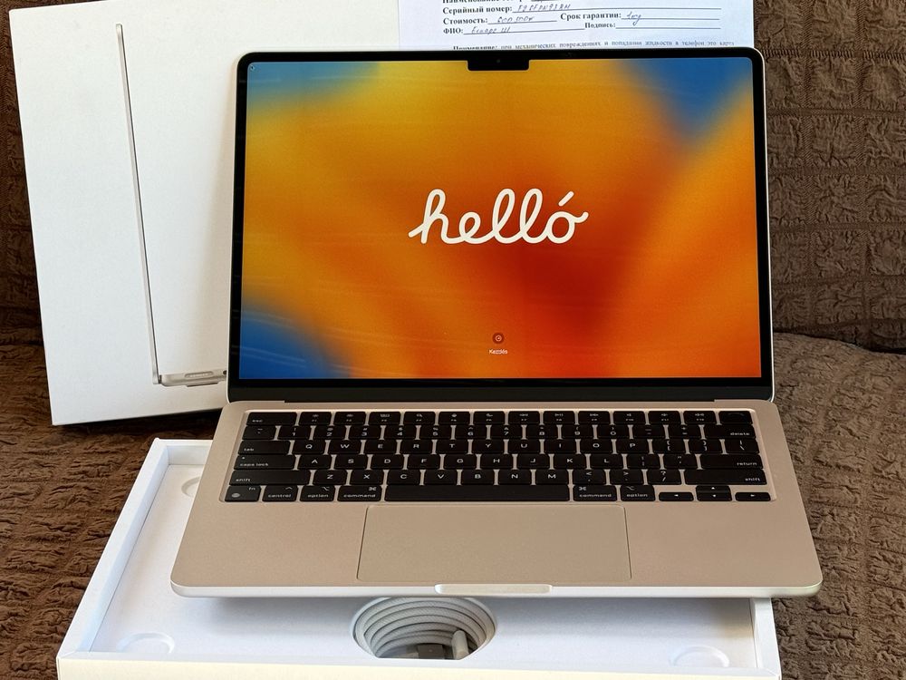 Новый Apple MacBook Air 13.6 M2 2023 EAC\SSD256GB\8GB OZU/Touch ID