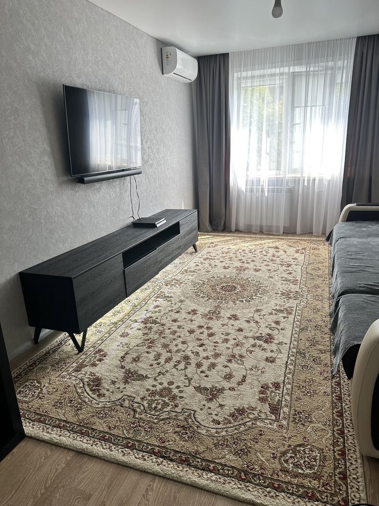 Продам Ковер в отличном состоянии