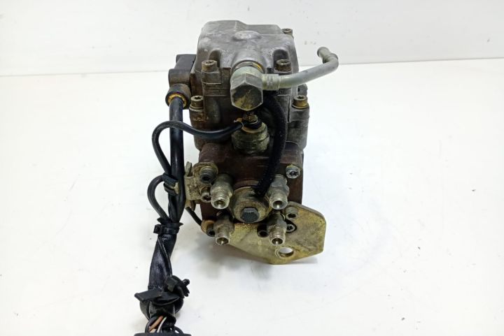 Pompa injectie 038150107D Skoda Octavia prima generatie (facelift) se