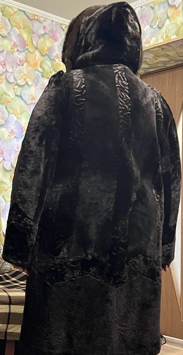 продам шубу в отличном состоянии