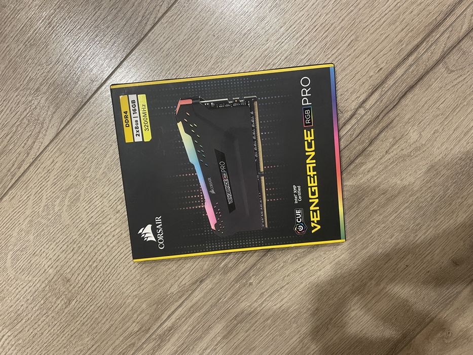 DDR4 16GB 3200MHz 2x8GB Corsair Vengeance PRO RGB