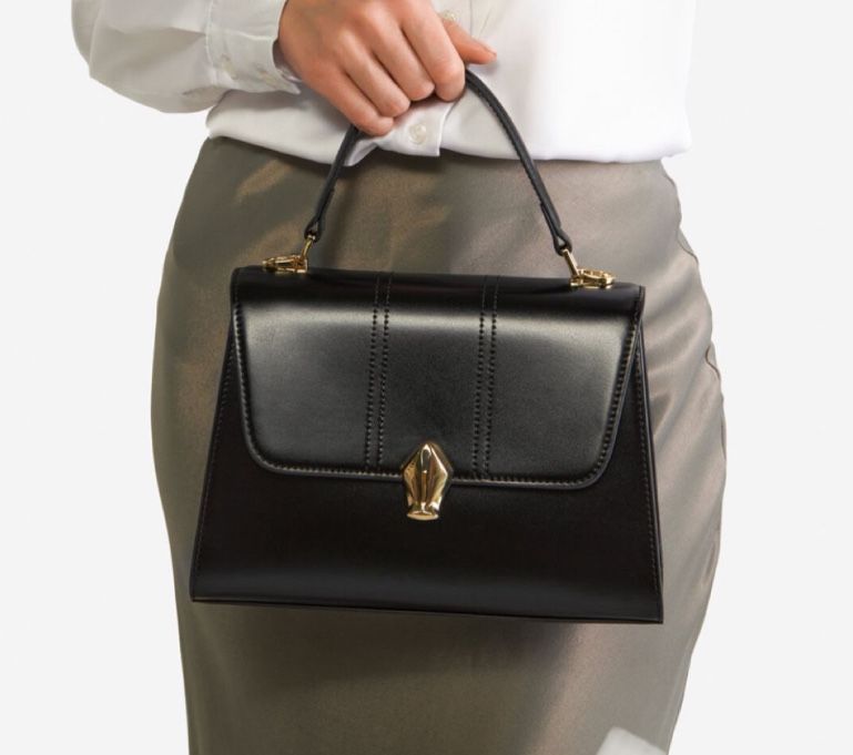 Дамска чанта естествена кожа - Gino Rossi