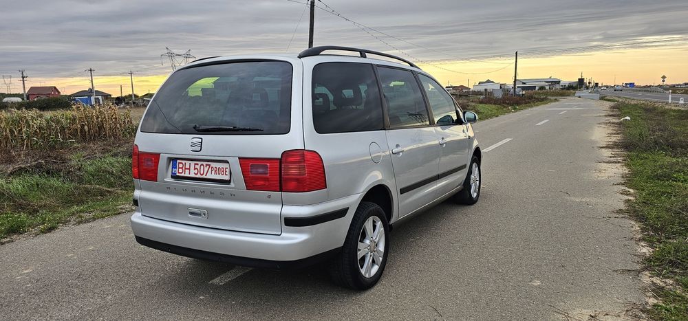 SEAT Alhambra 1.9 tdi 4x4 Xenon FULL ca si Sharan