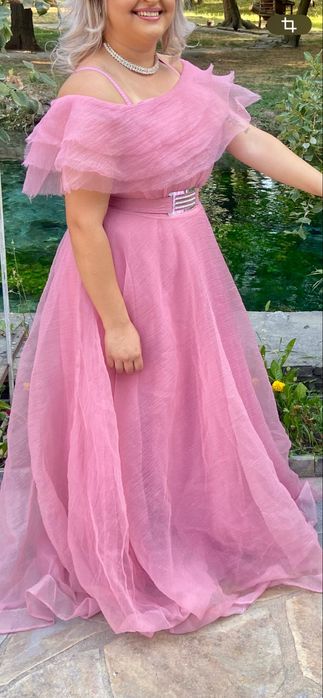 Дамска рокля бална може и за сватба