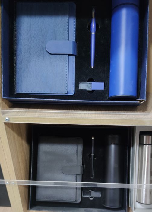 Бизнес подарок. Лучший подарок для корпоративных коллеги