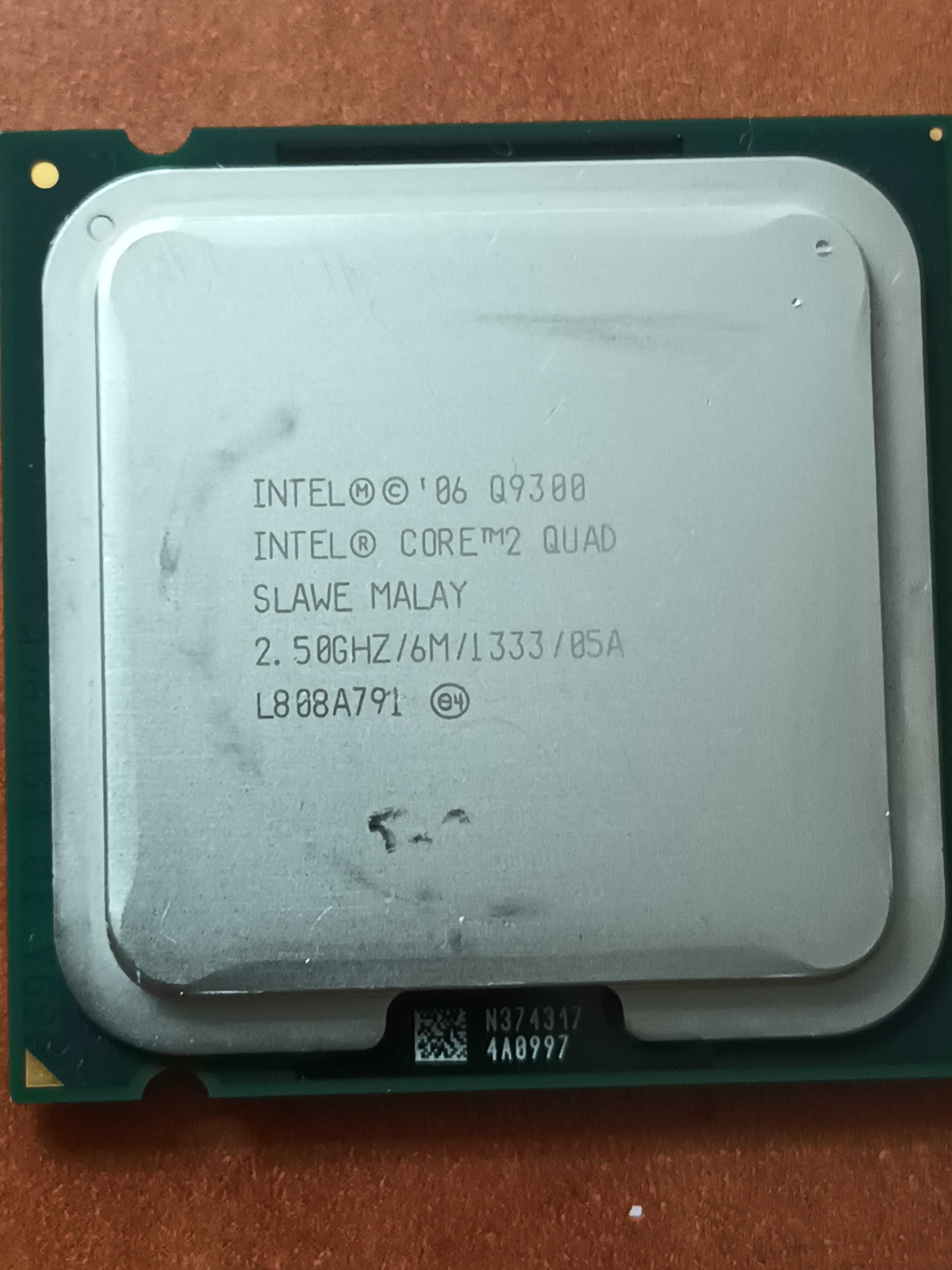 Procesor Intel Core 2 Quad Q9300 6M 2.50 GHz 1333 MHz socket 775