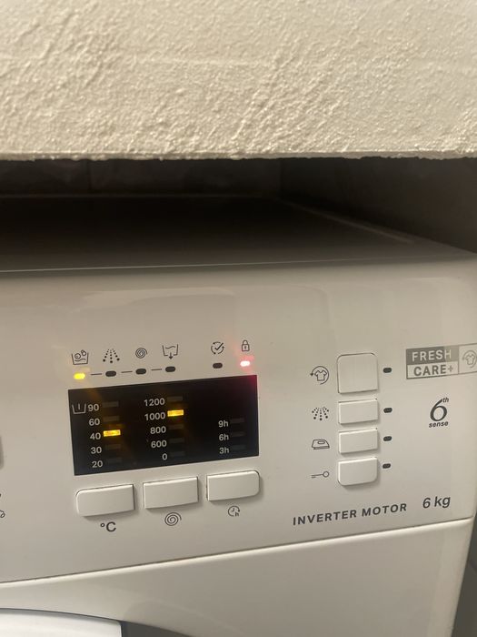 Пералня Whirlpool