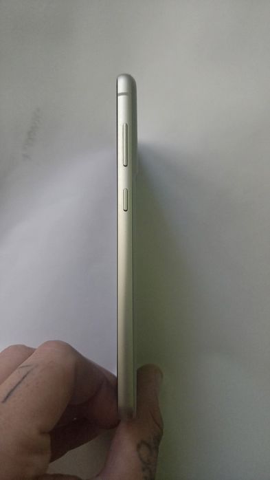 Samsung Galaxy s21 FE 128GB + Ring Case