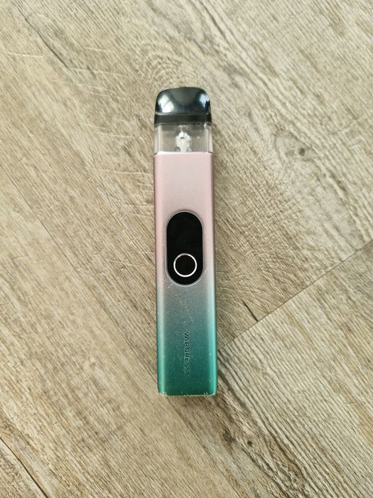 Vaporesso Xros 4 si xros cube