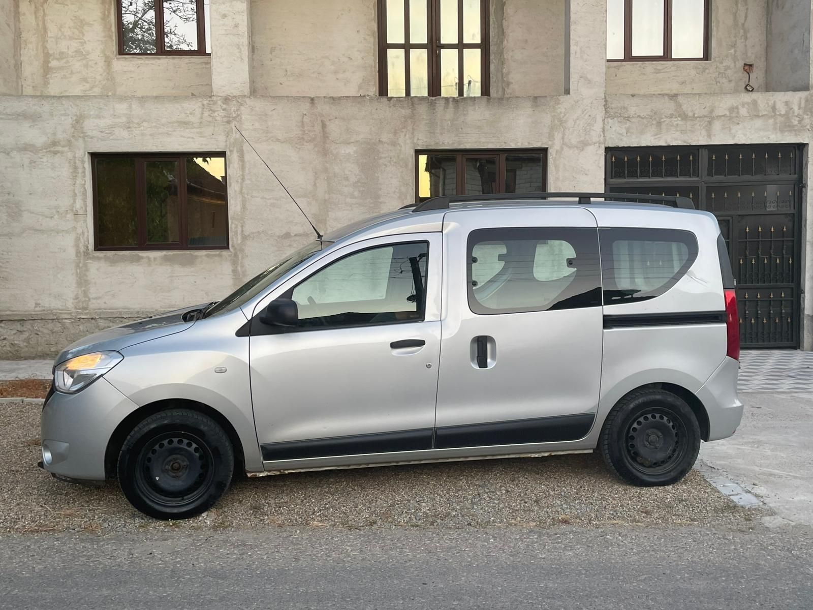 Dacia dokker 1.5 dci an 2014