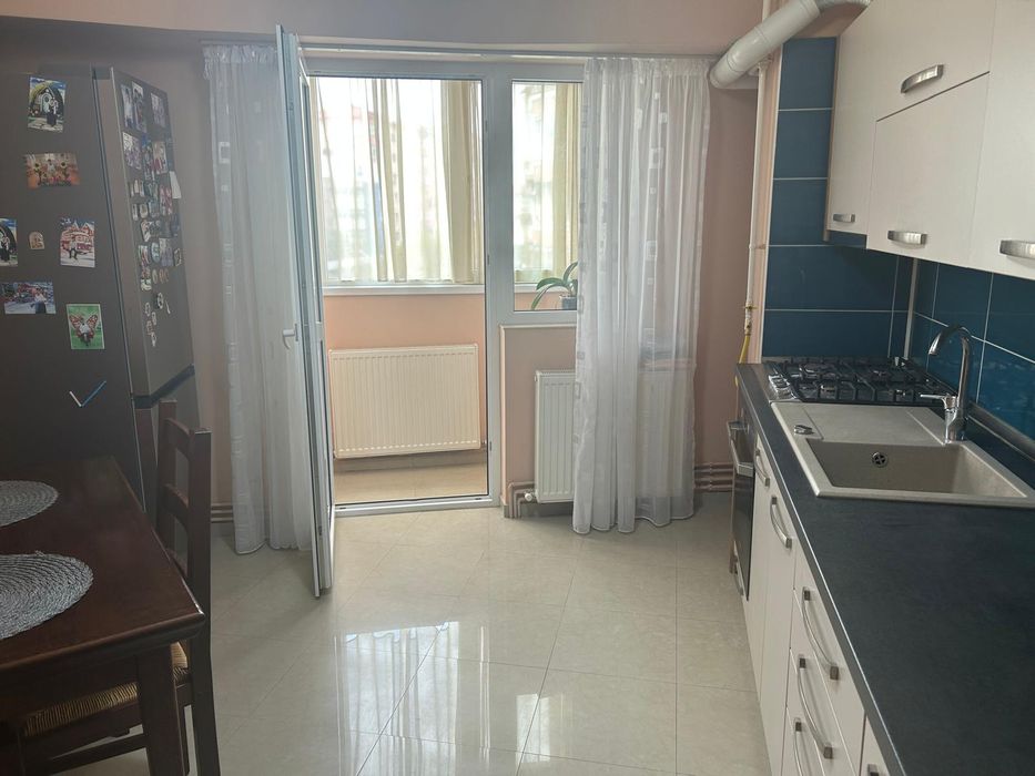 Vand apartament ultracentral 2 camere, 55 mp util, complet mobilat și