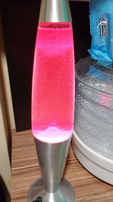 Голяма Лава Лампа/Lava Lamp