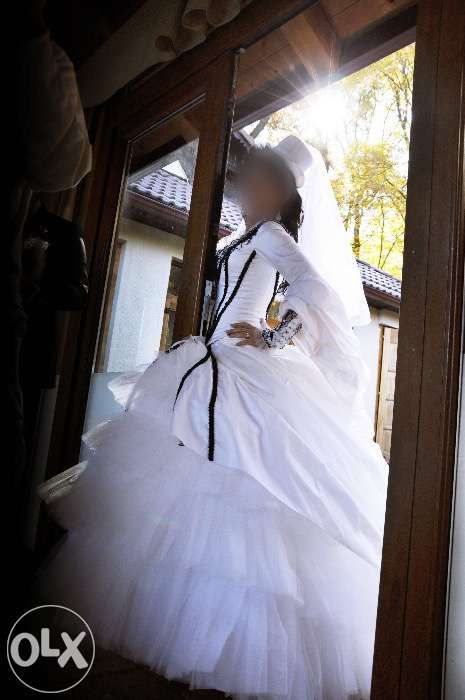 Rochie de mireasa La Fleur Maison de Couture