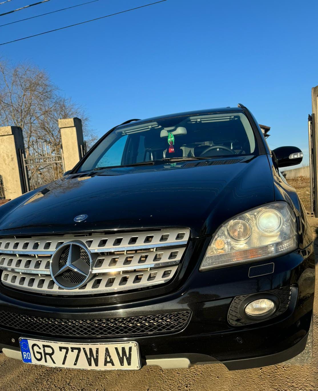Vând Mercedes-Benz ML320 CDI