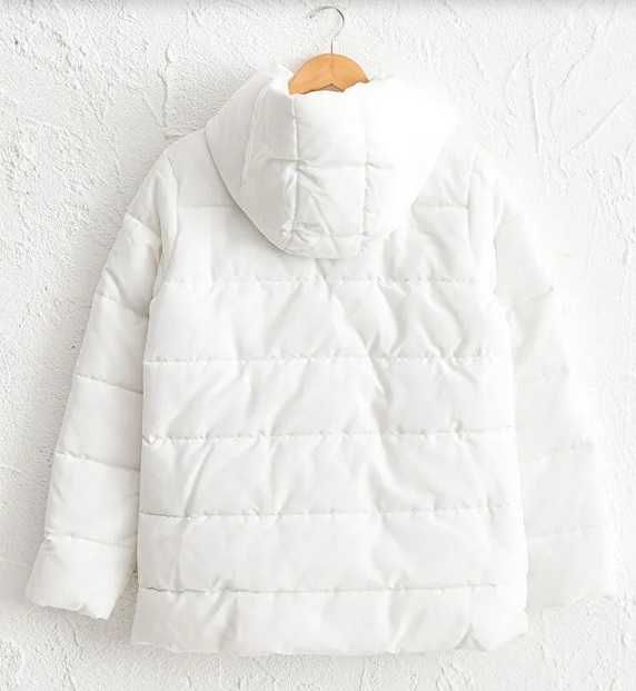 Ново ватирано яке с качулка LC Wikiki