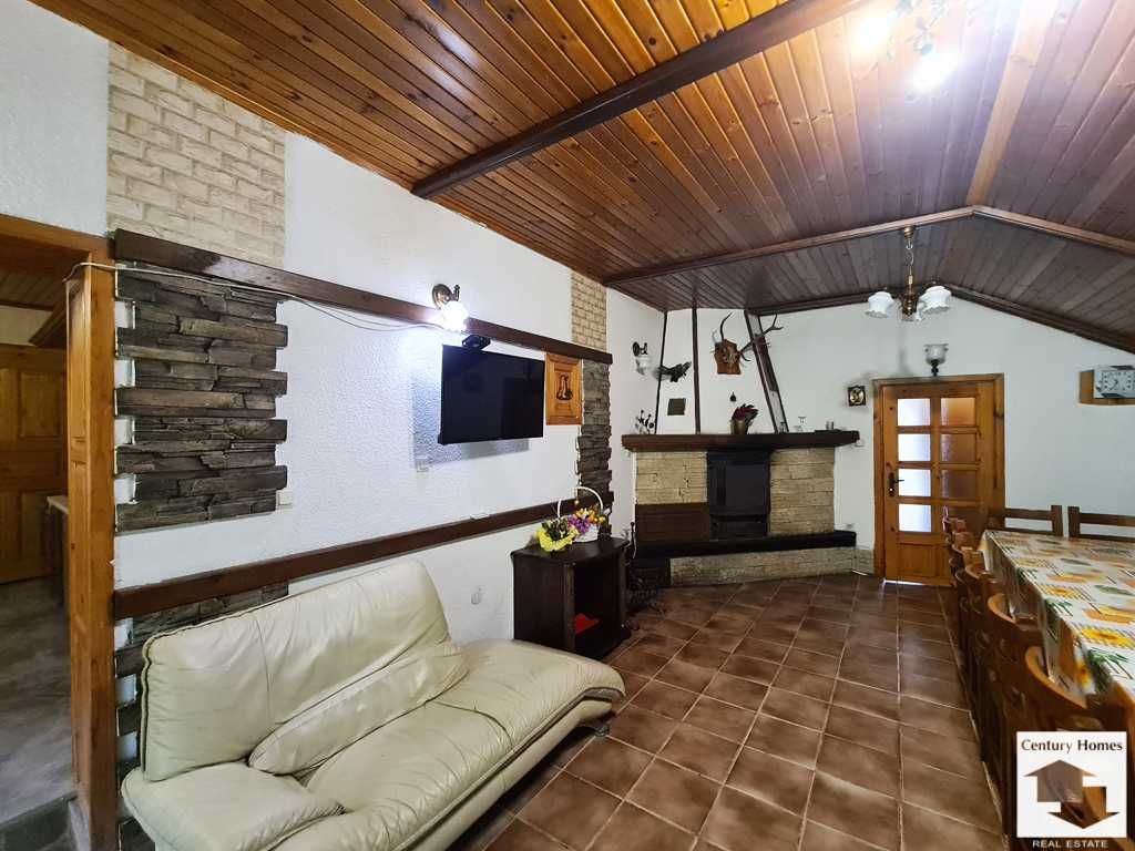 Продава се Къща в с. Дрента, Област Велико Търново - 180 кв.м за 917 €/кв.м - Снимка #3