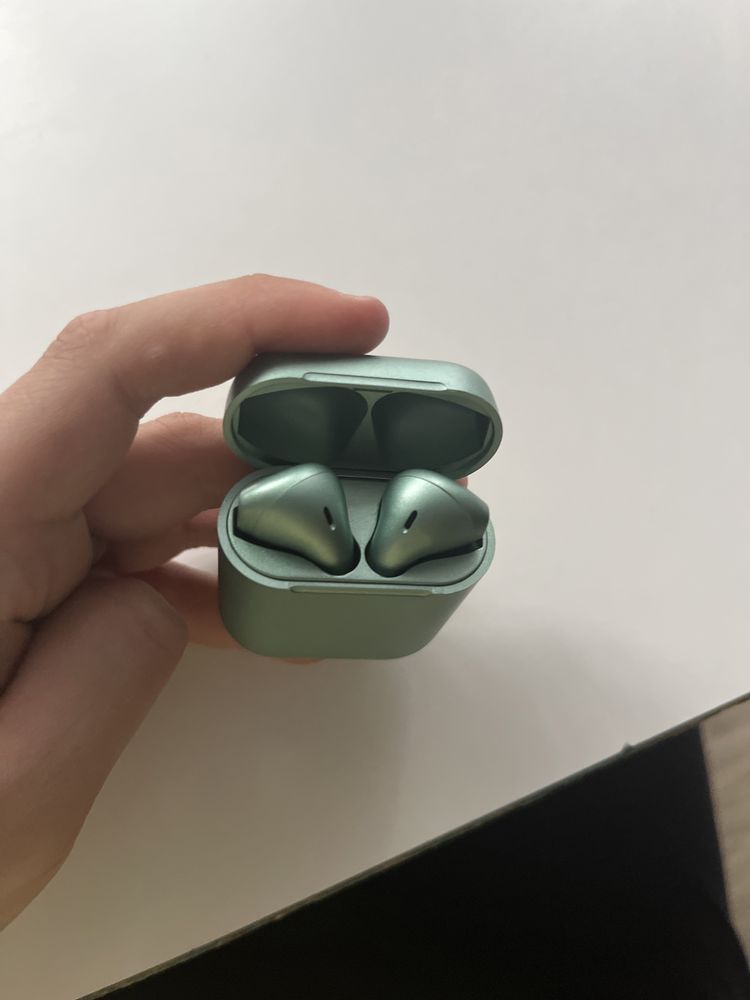 Casti AirPods pro turcuaz