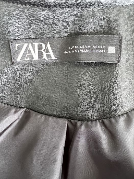 Gheaca imitatie piele Zara