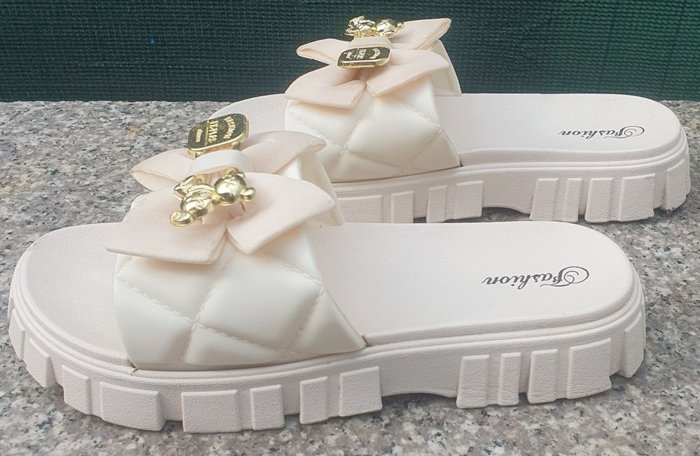 Papuci plati din spuma nr.40