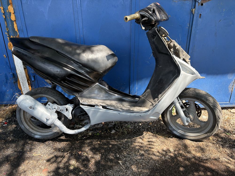 Продавам Априлия Ср 50