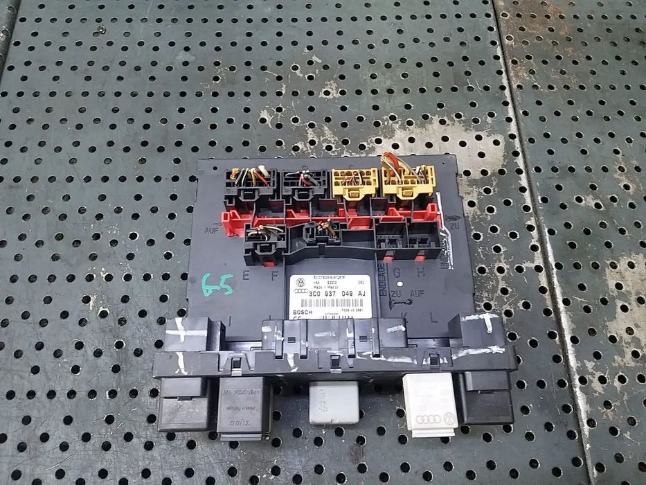 Calculator confort vw golf 5 1k 3c0937049aj