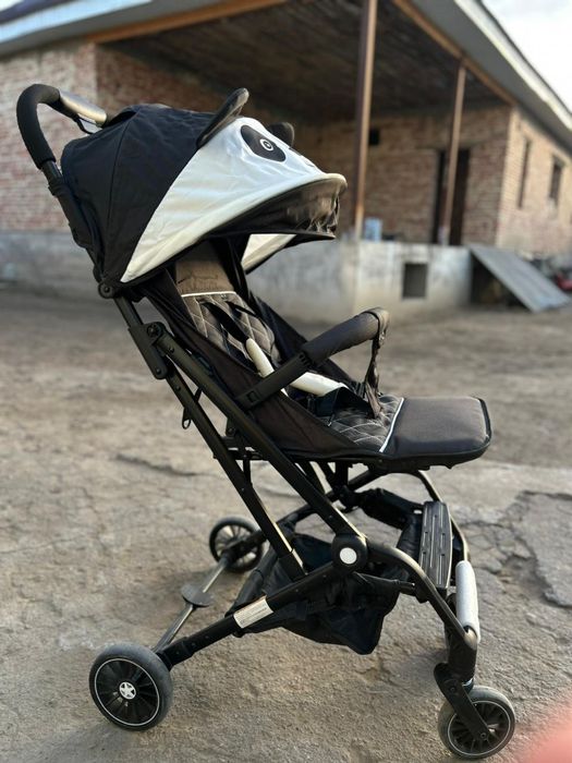 Коляска детский в шикарном состоянии