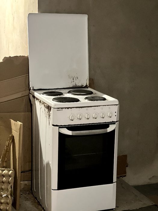 Электрическая плита