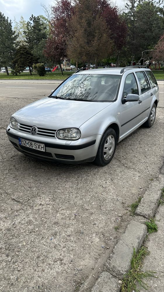 Volkswagen Golf 4