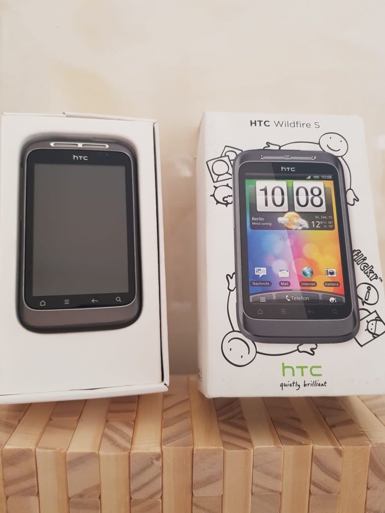 HTC Wildfire S Dark Grey
Android