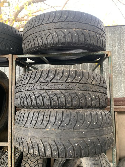 Продам резину BRidgestone