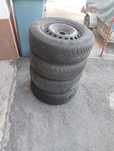 4 roti cu cauciucuri de iarna 195/65 R15 CONTINENTAL-cititi descrierea