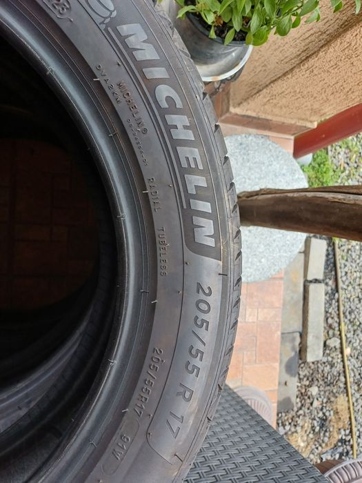 De vânzare cauciucuri Michelin